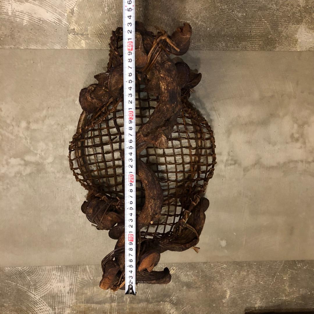 あけび蔓　流木　蔓籠　カゴ　インテリア　木製トレイ　バスケット　小物入　天然木