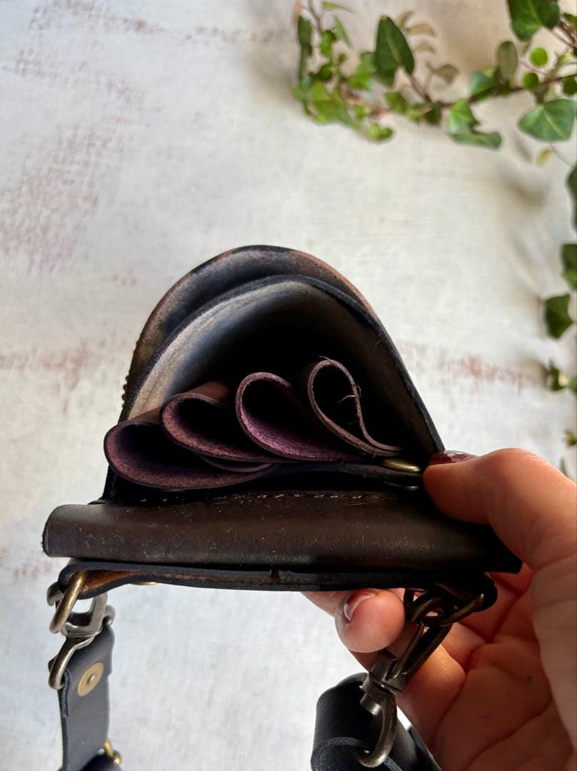 手染めブラックマーブルのコンパクトシザーケース