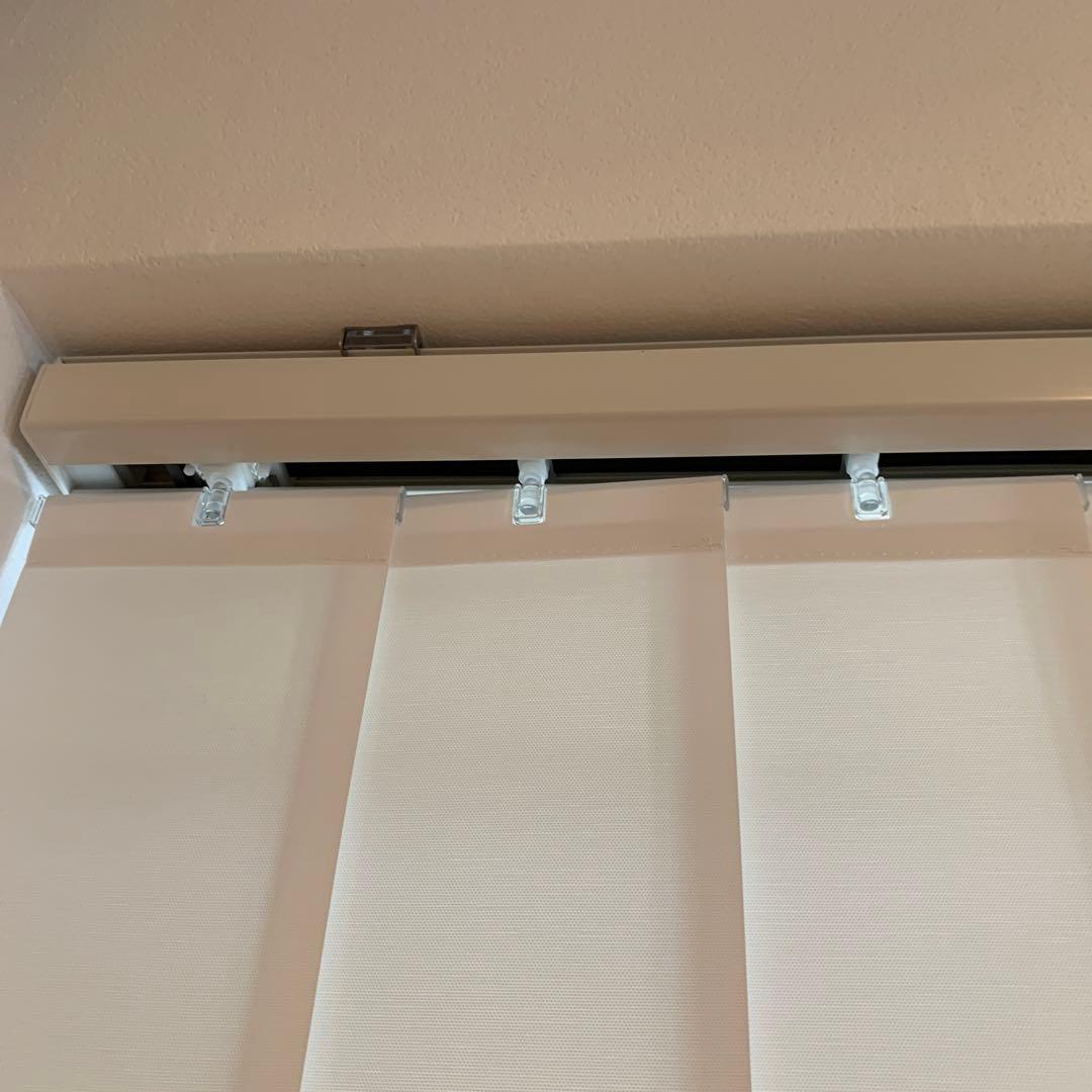 ちびトロ ➡︎2025.5月購入「タチカワ」バーチカルブラインド 遮熱腰高窓