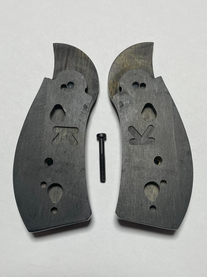 アルタモント S&W Kフレーム ラウンドバット スムース木製グリップ