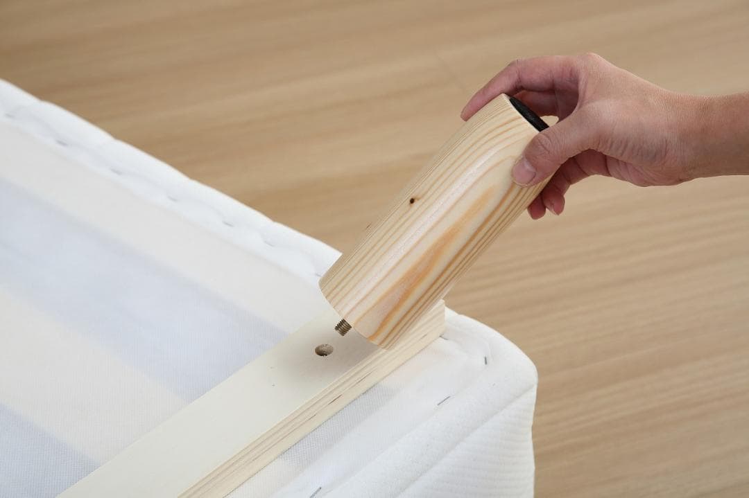 【新品・送料無料】一体型脚付きマットレスベッド【シングル】