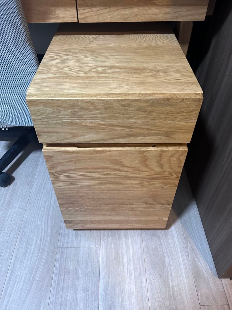 無印　デスクキャビネット