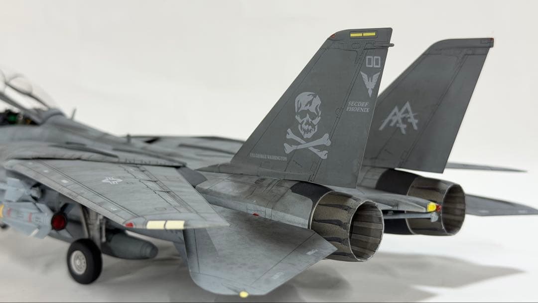 タミヤ 1/48 ジョリーロジャース仕様F-14D トムキャット 完成品 - メルカリ