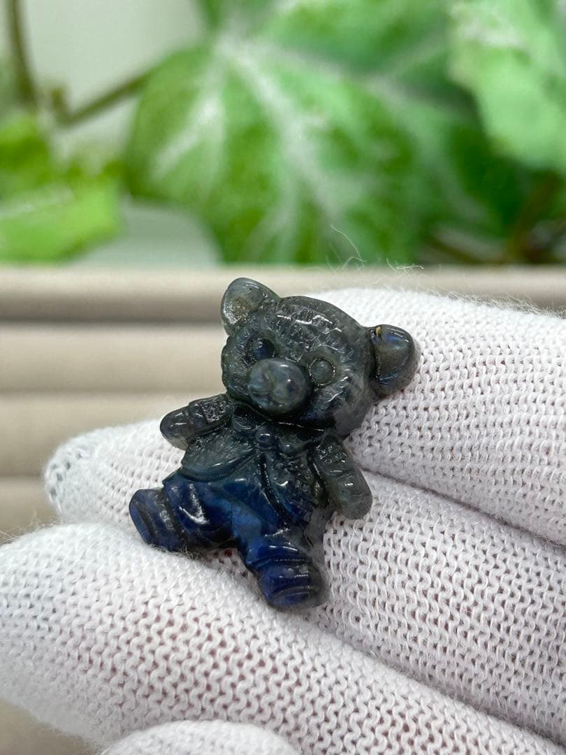 天然石ラブラドライト　くまパーツ　No.1577