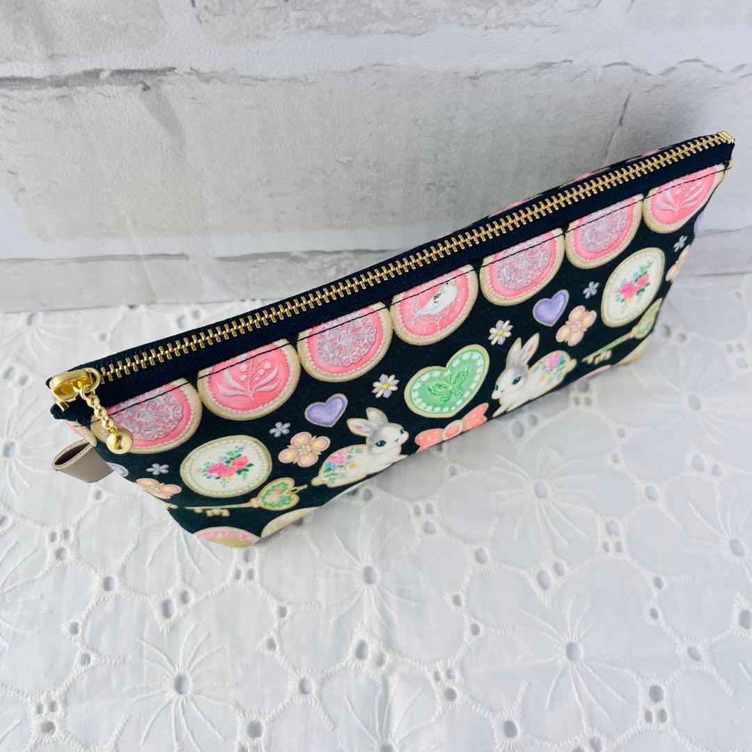 新柄'ユキエモンyukiemon’アイシングクッキー'三角マチのペンケース