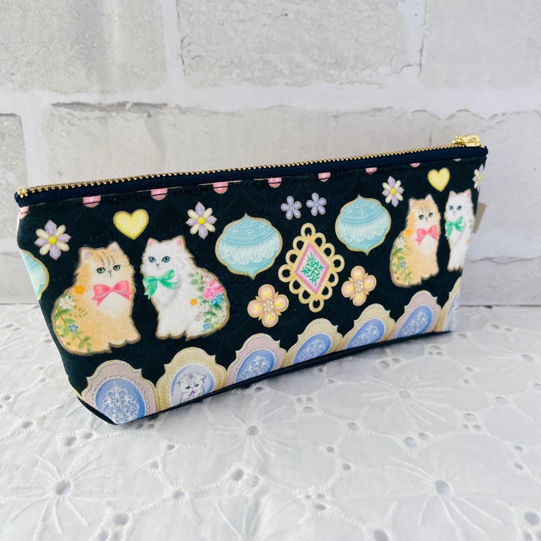 新柄'ユキエモンyukiemon’アイシングクッキー'三角マチのペンケース