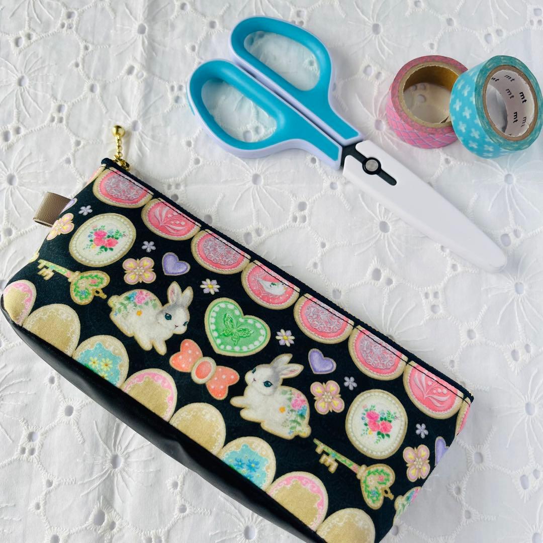 新柄'ユキエモンyukiemon’アイシングクッキー'三角マチのペンケース