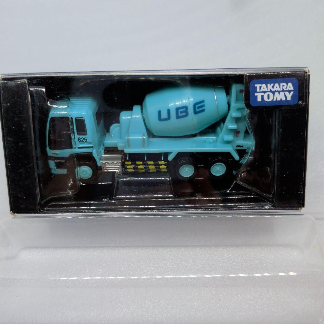 トミカリミテッド 0114 いすゞ ギガ ミキサー車（UBE） - メルカリ