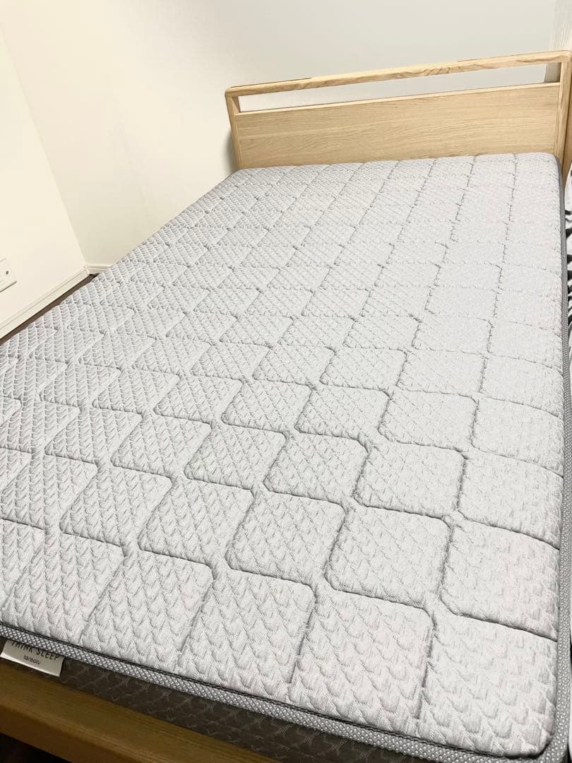 未使用に近い超美品 karimoku NW21 セミダブルベッド＋マットレス