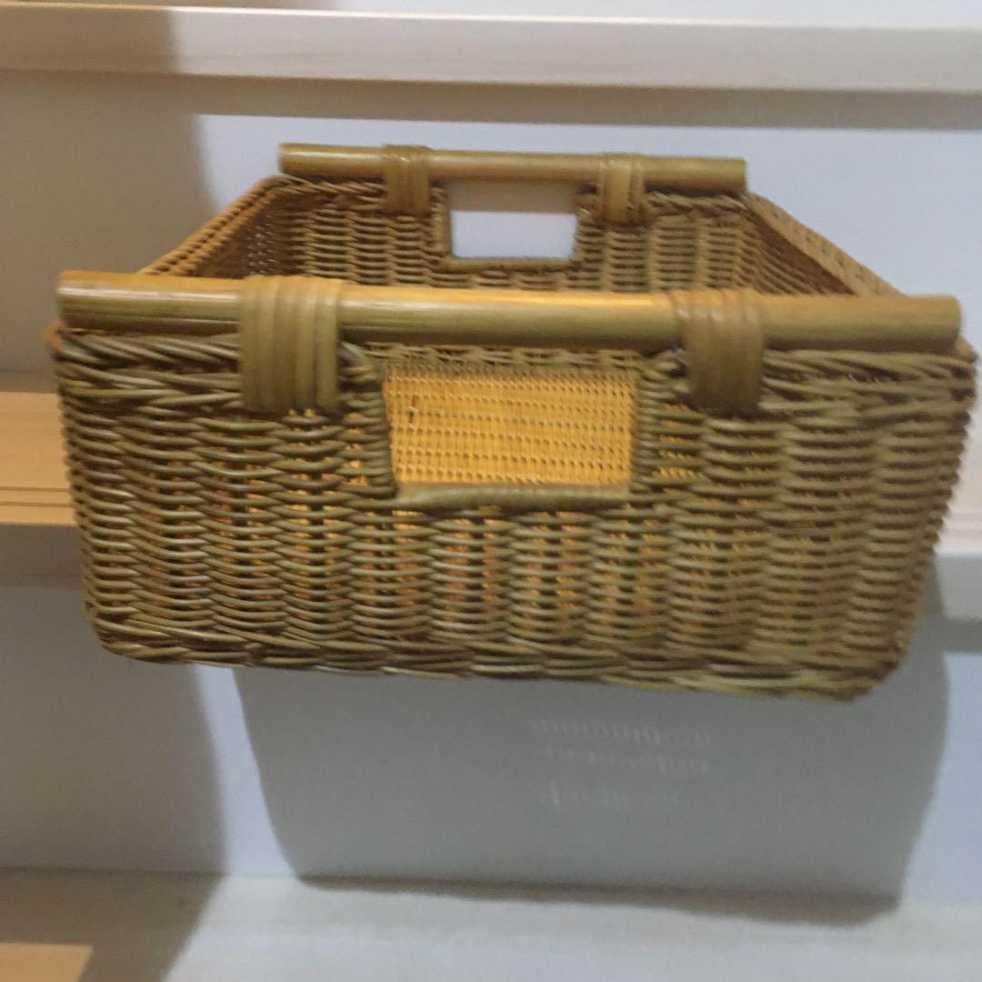 ラタン　持ち手つき　バスケット　収納　アンティーク　古道具