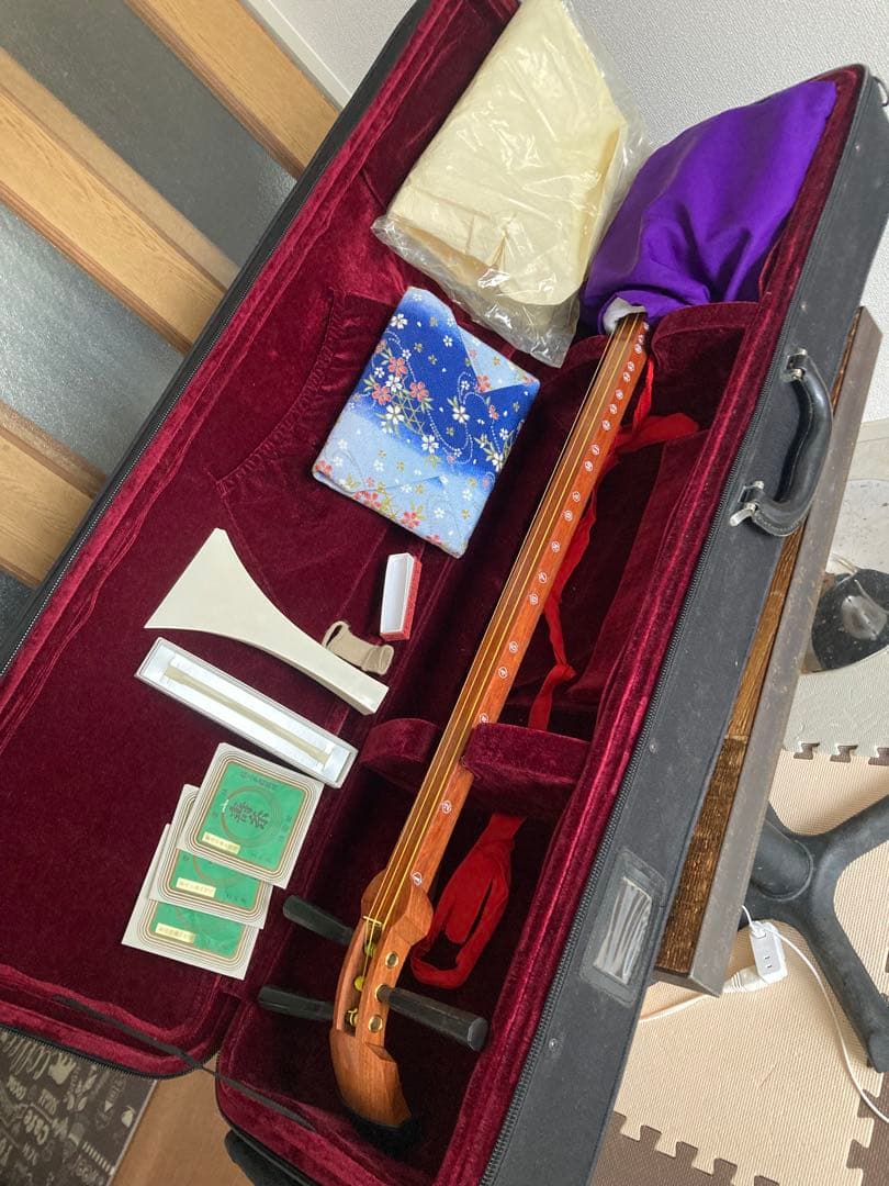 中棹三味線　棹太さ2.6 本皮　猫皮