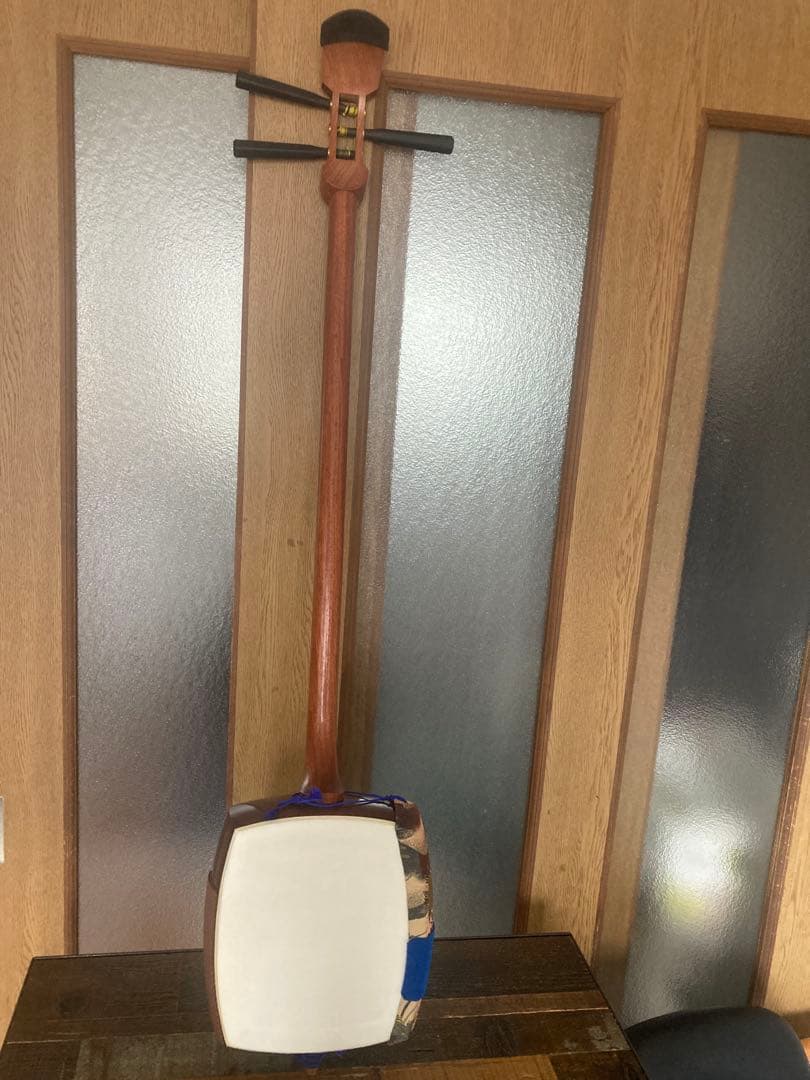 中棹三味線　棹太さ2.6 本皮　猫皮