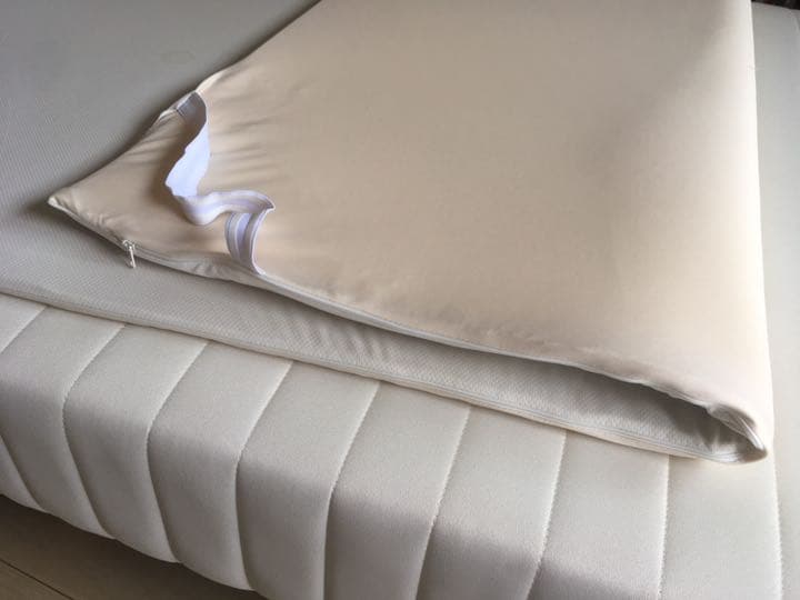 ［美品］セミダブルベッド　ダブルコイルマットレス+低反発マット付き