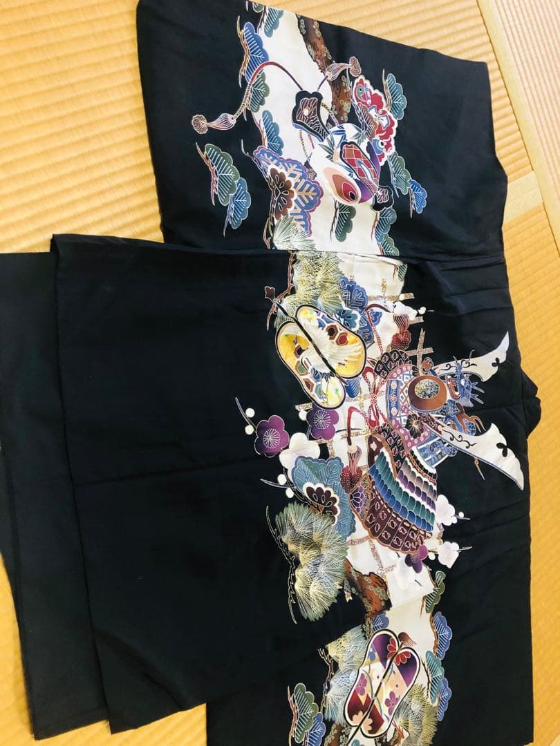 【7歳用訳あり一部新品未使用品】着物一式 黒と白 伝統的な和柄