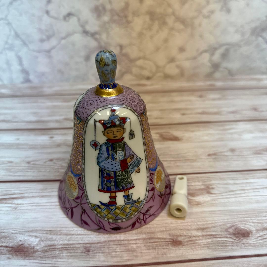 インペリアルポーセレン　ロモノーソフ　ベル　魔法使い