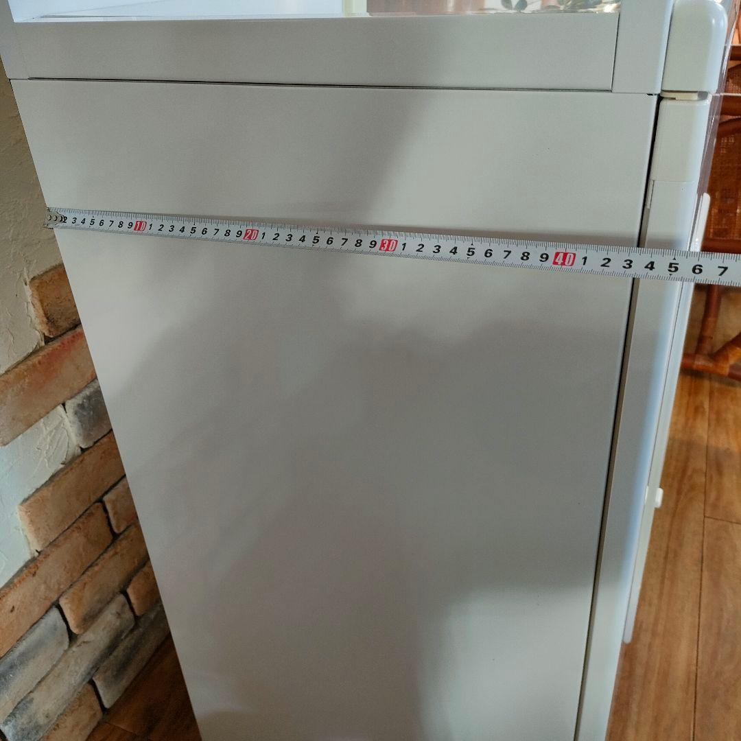 エムケー精工　キッチン収納庫　米びつ付きレンジ台　CD-304　コンセント付き