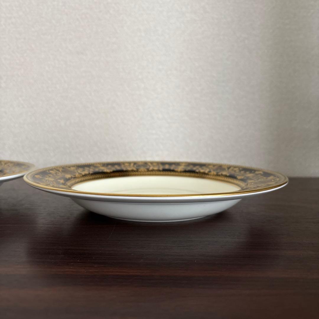 シロ313様】ウェッジウッド アストバリー 深皿2枚 - メルカリ