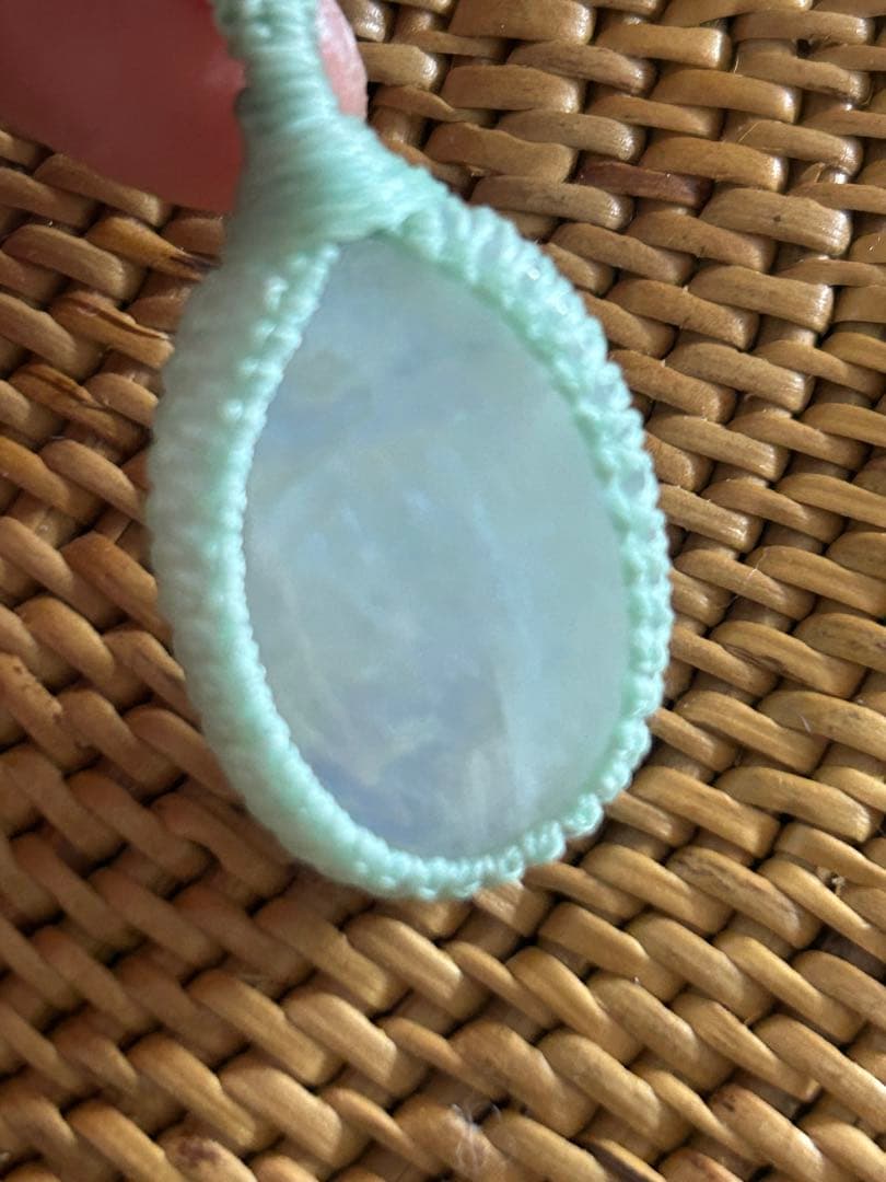 マクラメネックレス　ムーンストーン