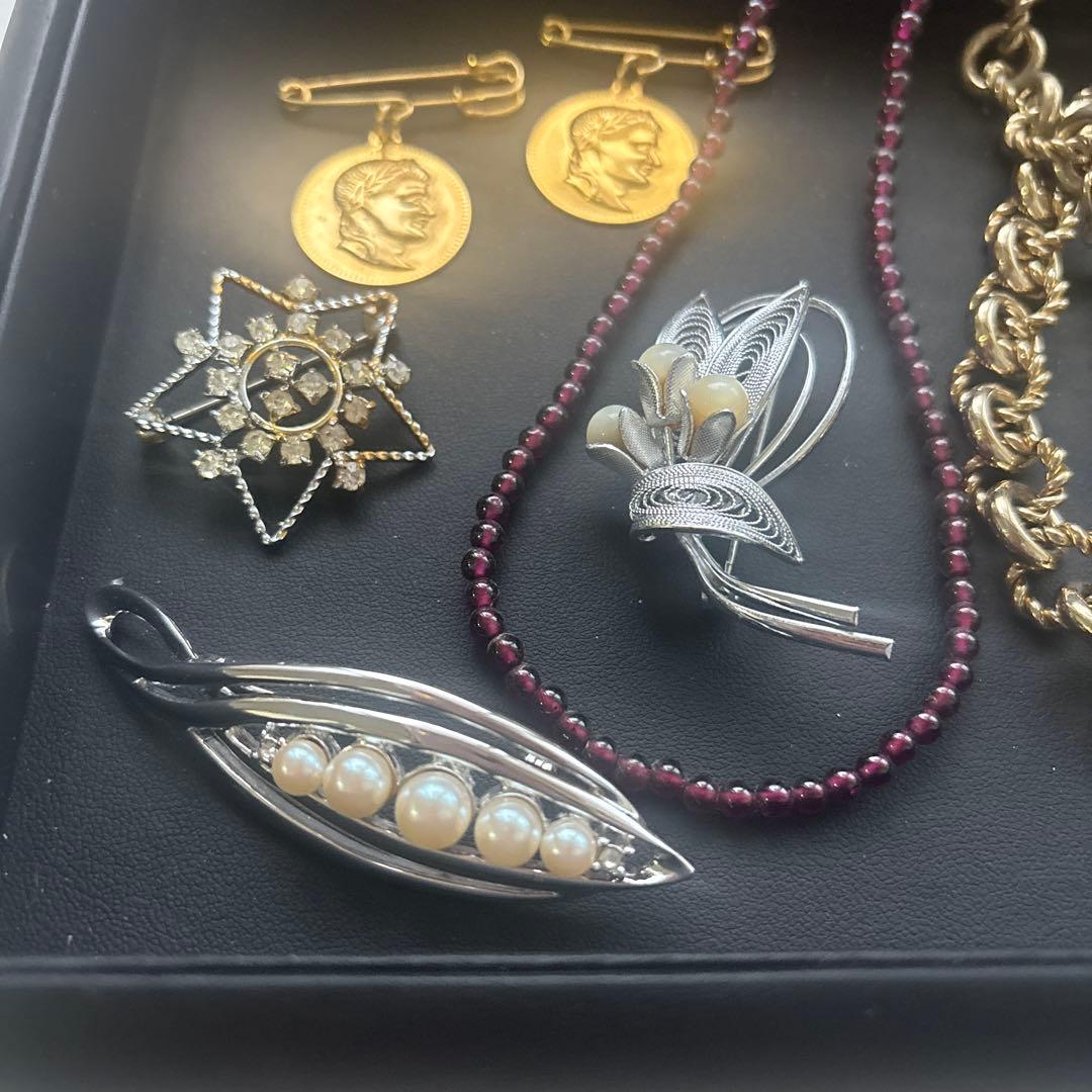 遺品整理・生前整理品］⚡️ゲリラ‼️オークションネックレス カメオ