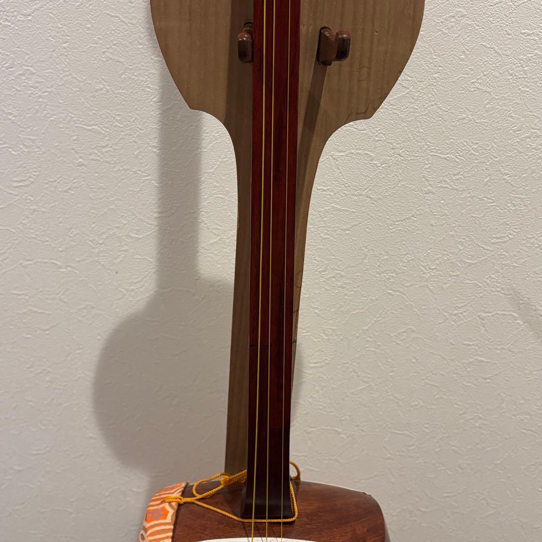 三味線 弦楽器　バチ2本　木製スタンド付き