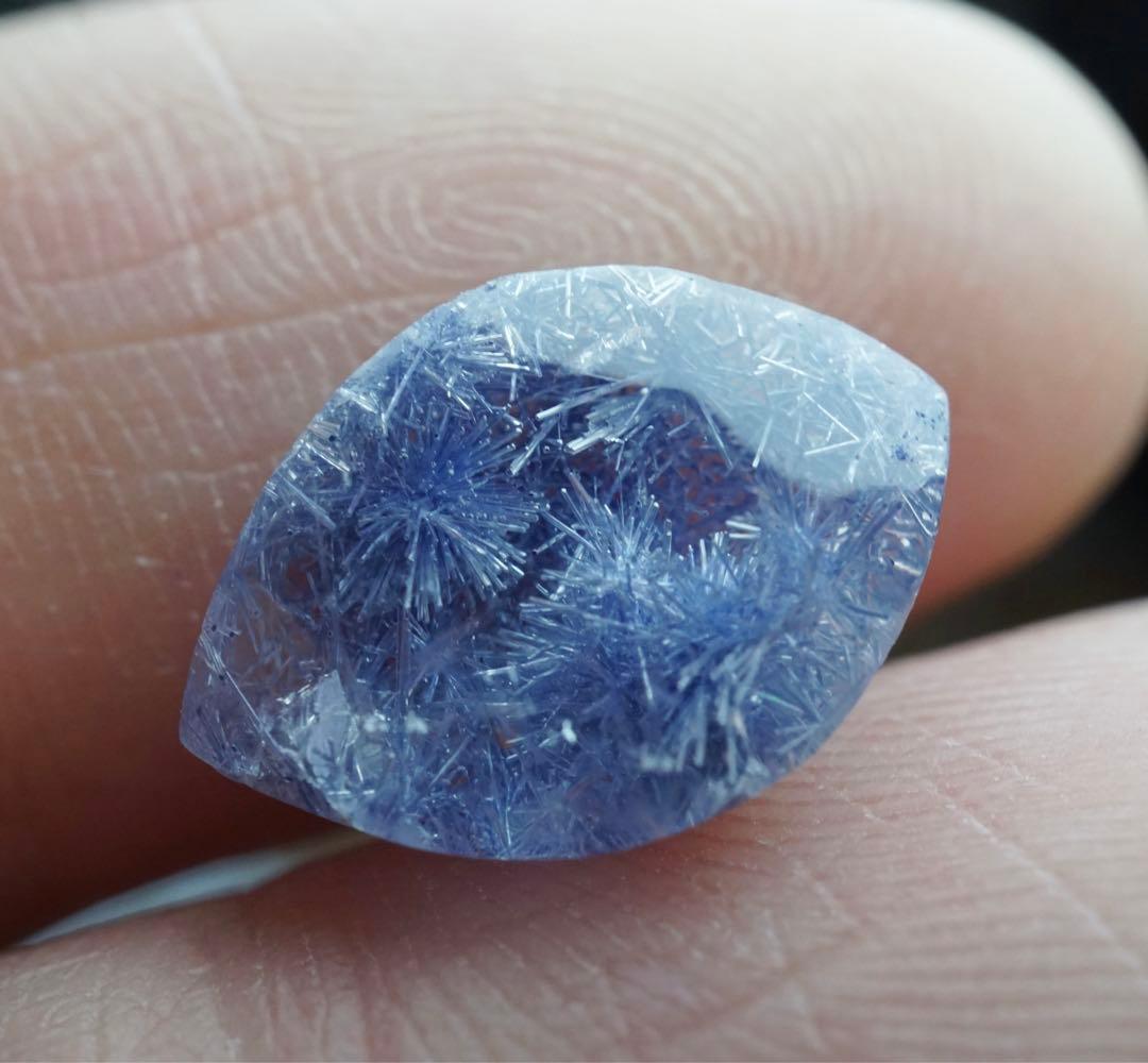 W2946 高品質 お花デュモルチェライトインクォーツ ルース