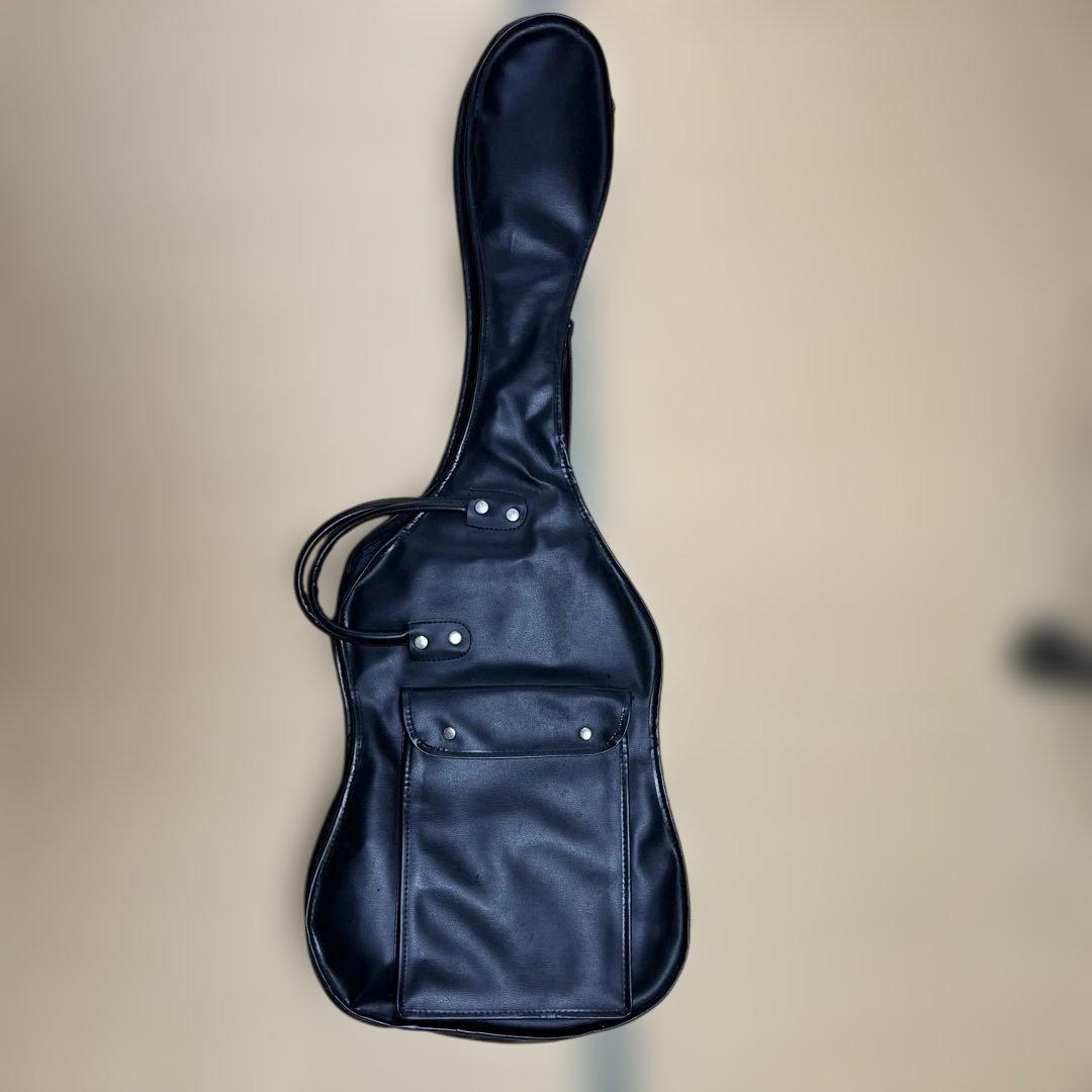 エレキギター ストラスキャスター 黒 メーカーのロゴは消してありました。