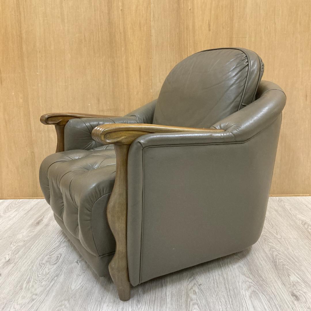 【マルニ】ベルサイユ　本革　アームチェア 1人掛けソファ　シングルソファ　B