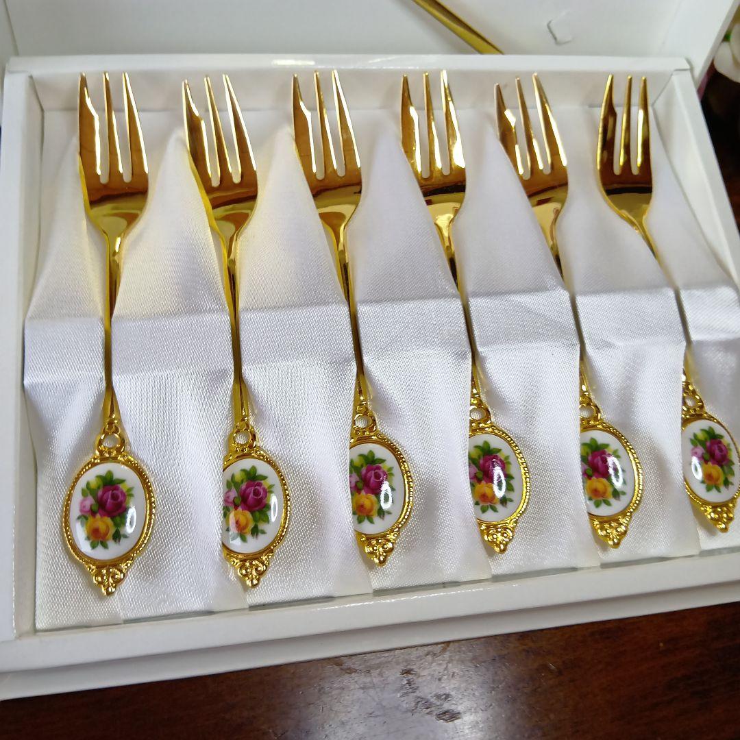 箱入り オールドカントリーローズ フォーク6本＆ケーキサーバーセット
