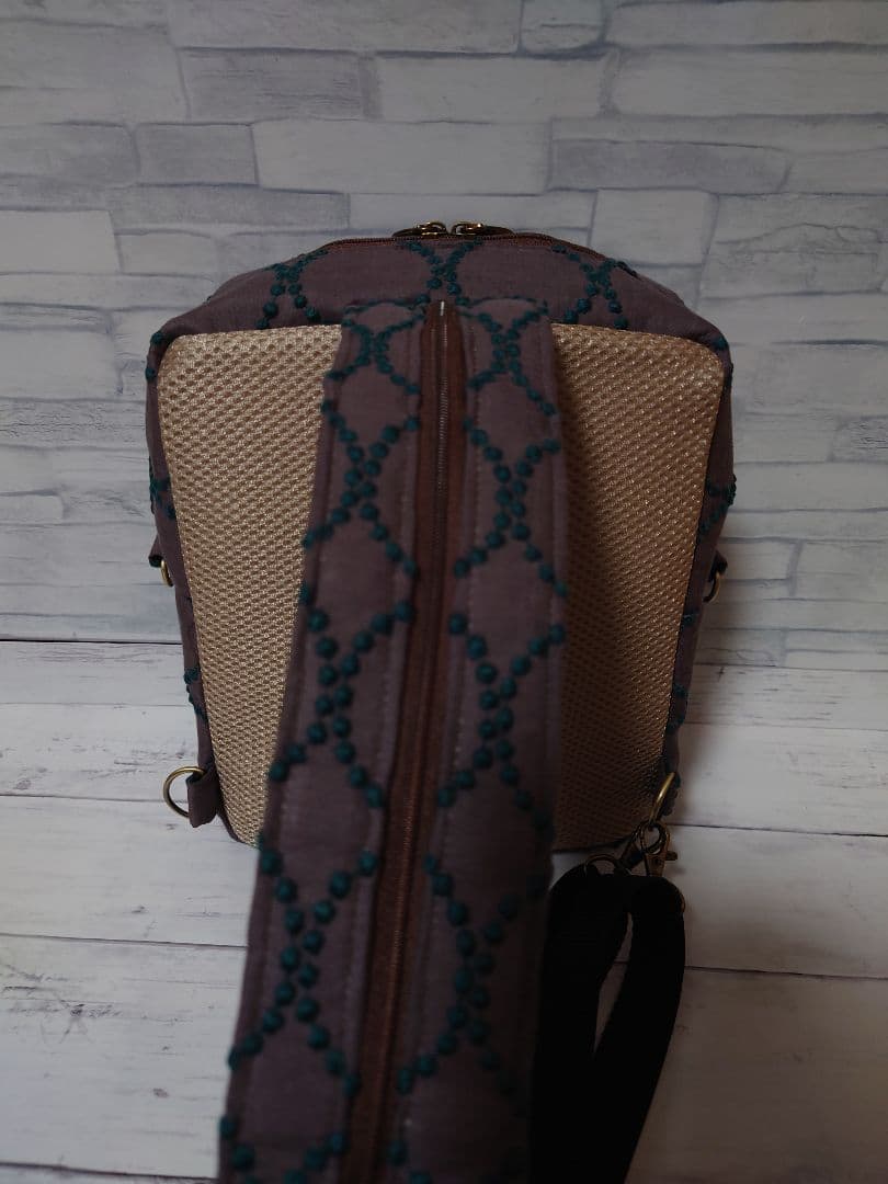 tambourine　Bordeaux　ミナペルホネン　ボディバッグ リュック