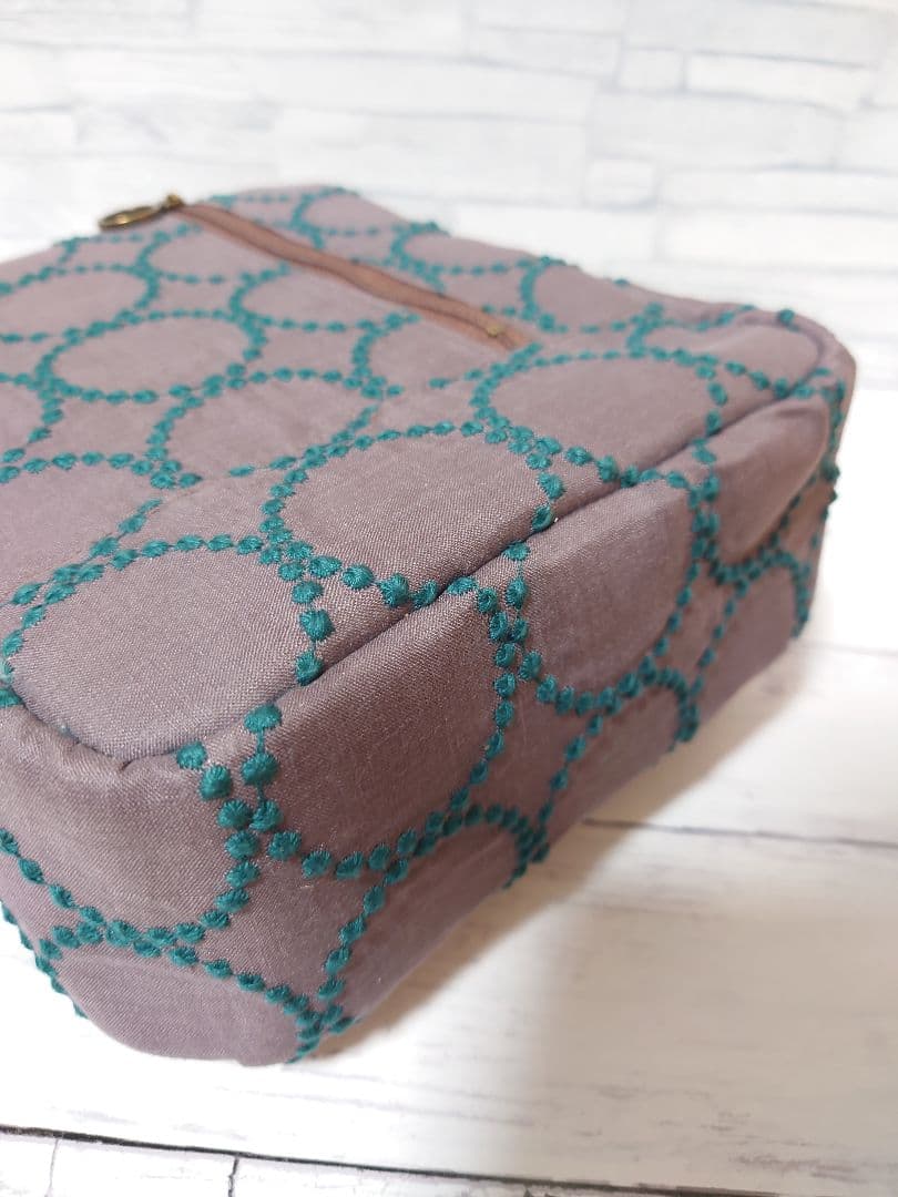 tambourine　Bordeaux　ミナペルホネン　ボディバッグ リュック