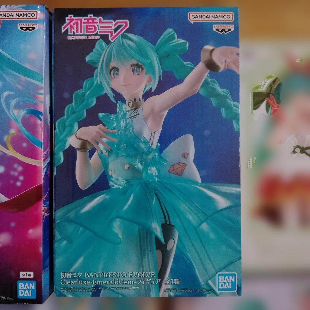 初音ミク　フィギュア　８種セット