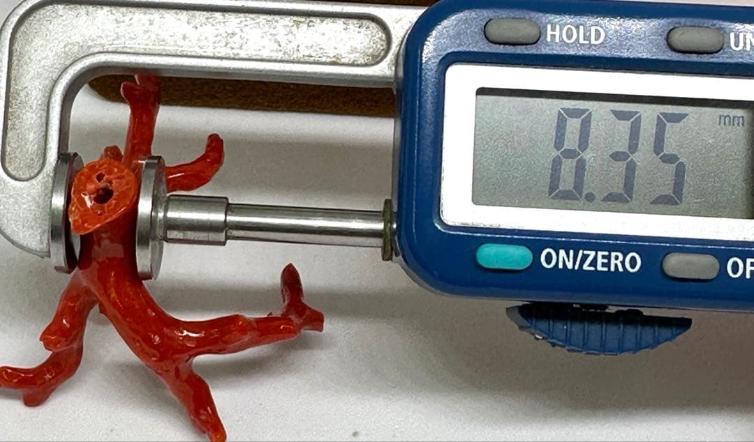 10276天然珊瑚原木の置き物、又は穴あるからアクセサリーにも最適