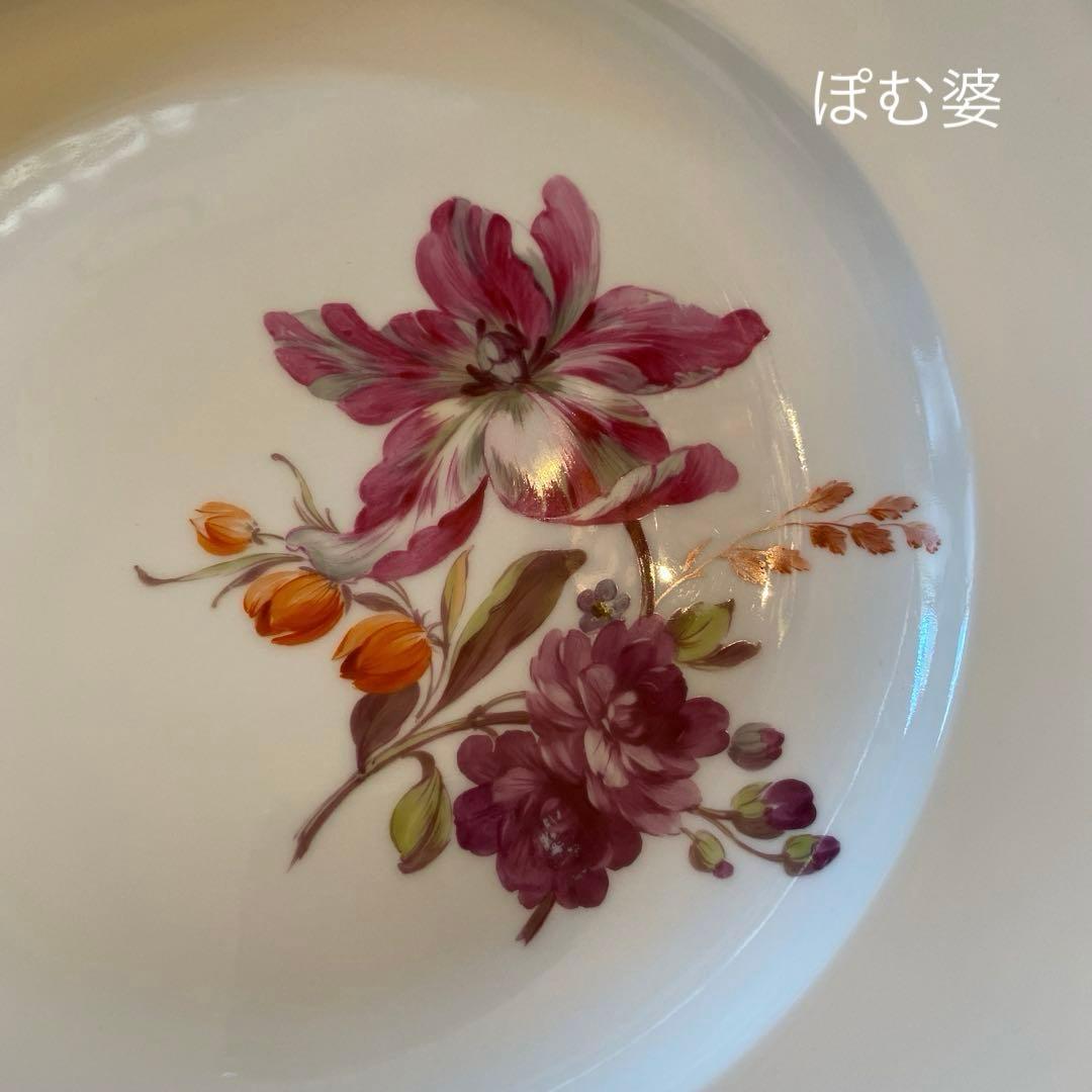 【KPMベルリン】金彩 手描き ディナー皿 ６枚「大きな花／いずれもシック」