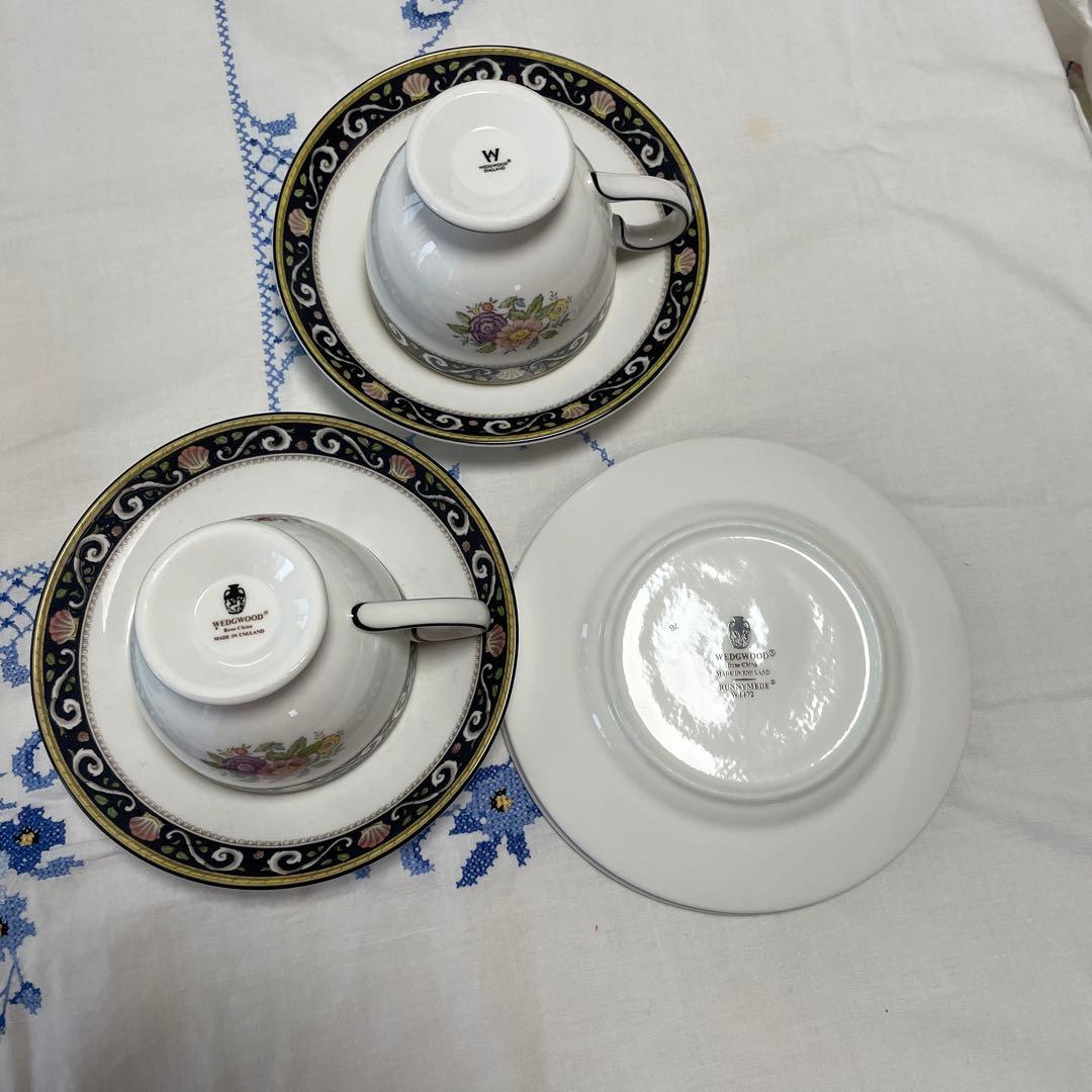 ウェッジウッド　ラニーミード黒壺　ディナー皿セット✖️2