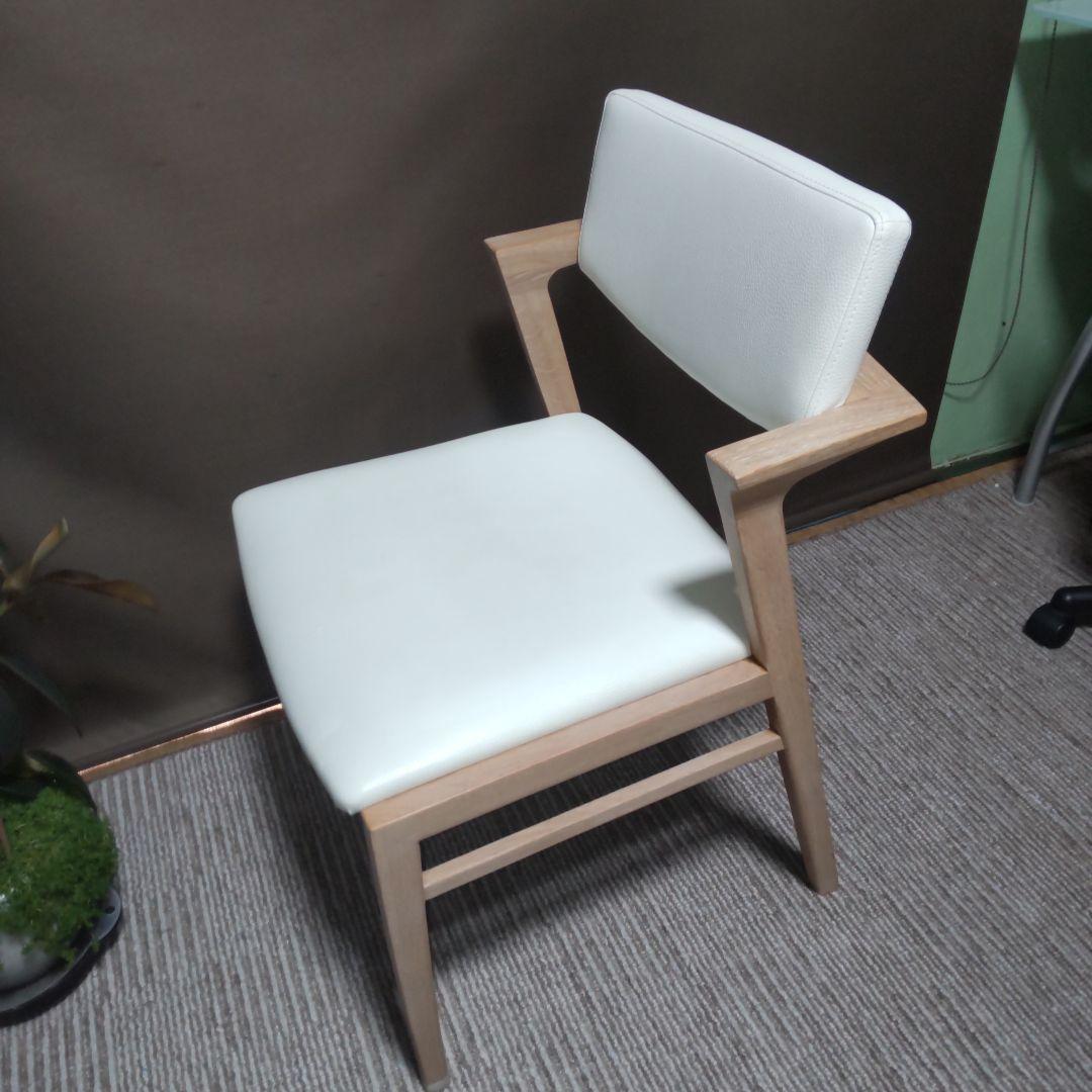 シギヤマ家具工業 ホワイトチェア CC−003 - メルカリ