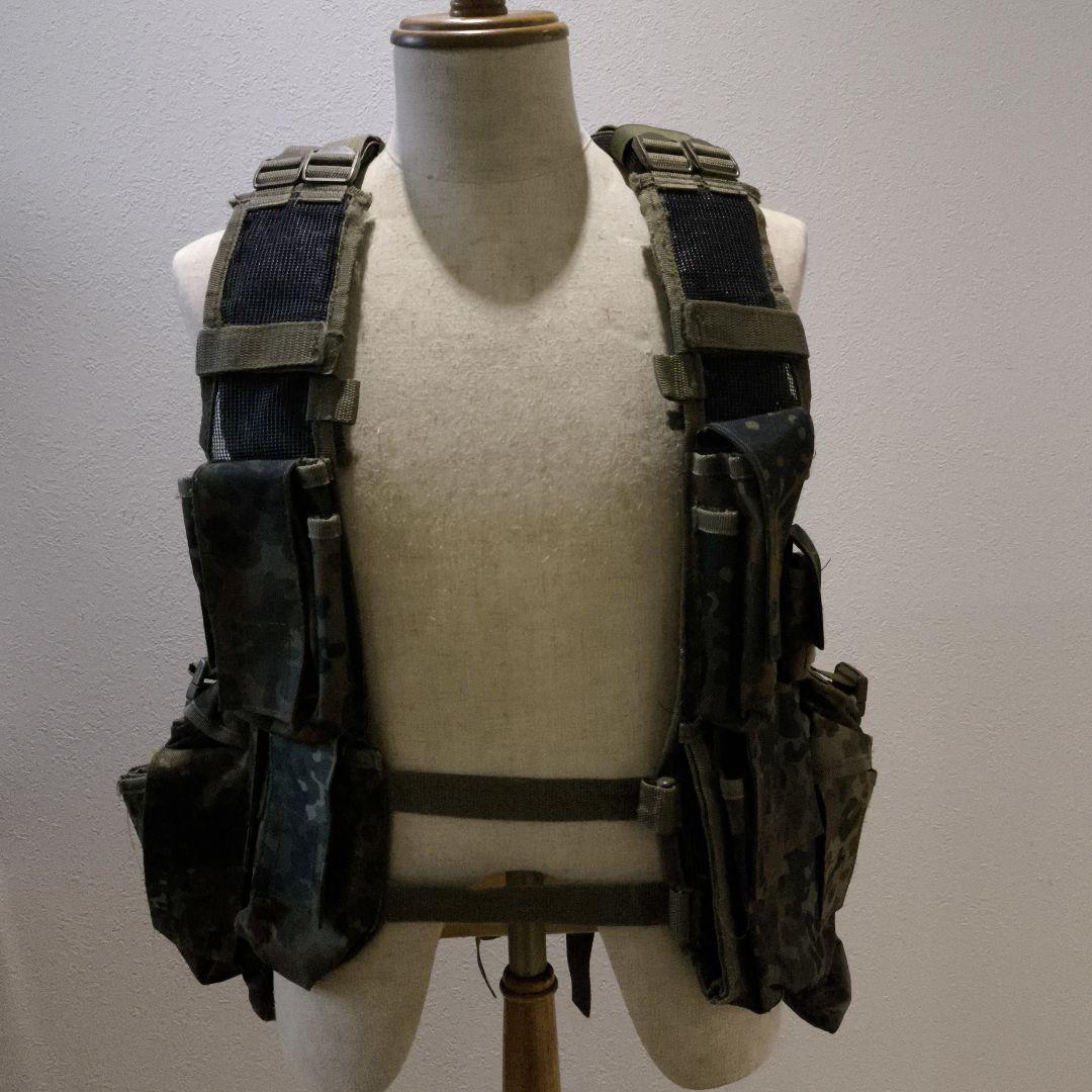 1 MIL-TEC社製 タクティカルベスト アサルト フレクターンカモ 迷彩