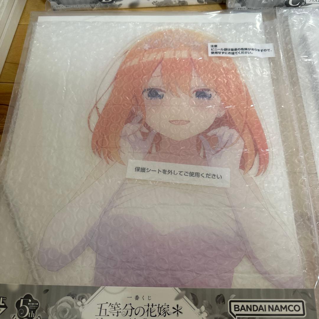 中野一花 二乃 四葉 五月 バストアップアクリルボード 五等分の花嫁 一