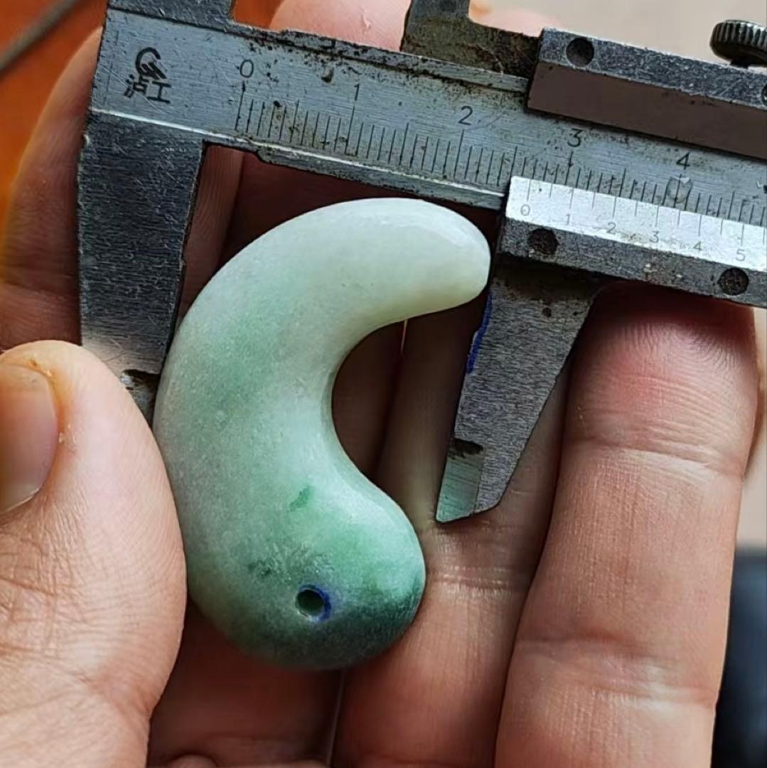 オーダー品】勾玉2種類 青瑪瑙と翡翠