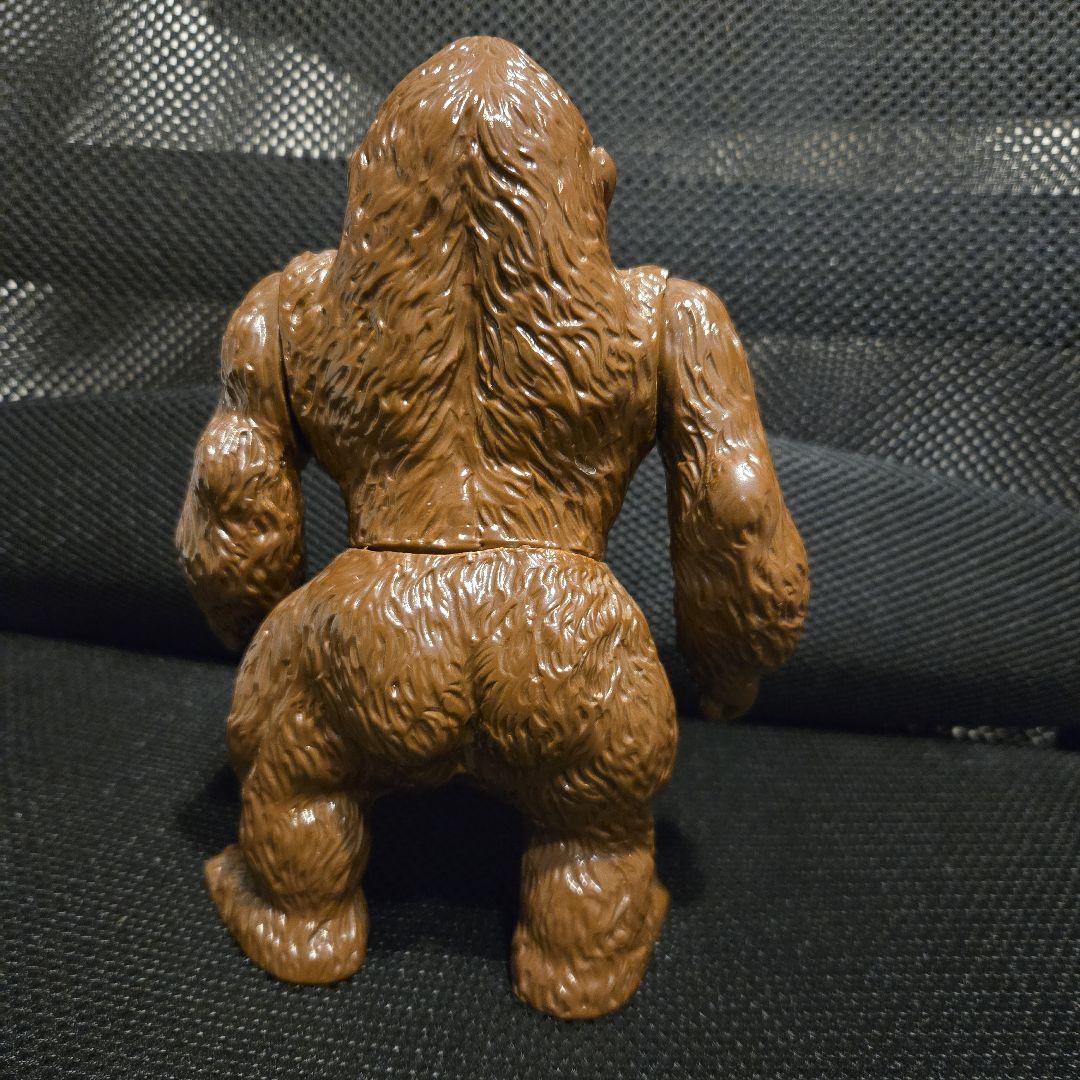 ソフビ ジャイアントゴリラ マルサン - メルカリ