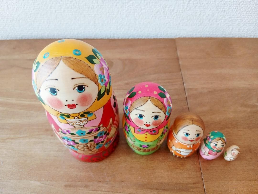 【LYH044】北欧ロシア雑貨 リューバ作のマトリョーシカ　サモワール