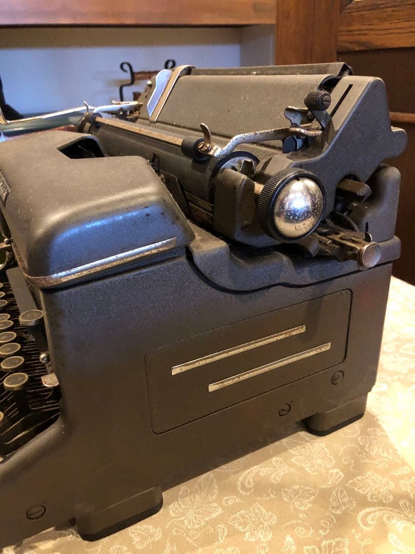 希少品❗️イギリス製 インペリアル タイプライター モデル60