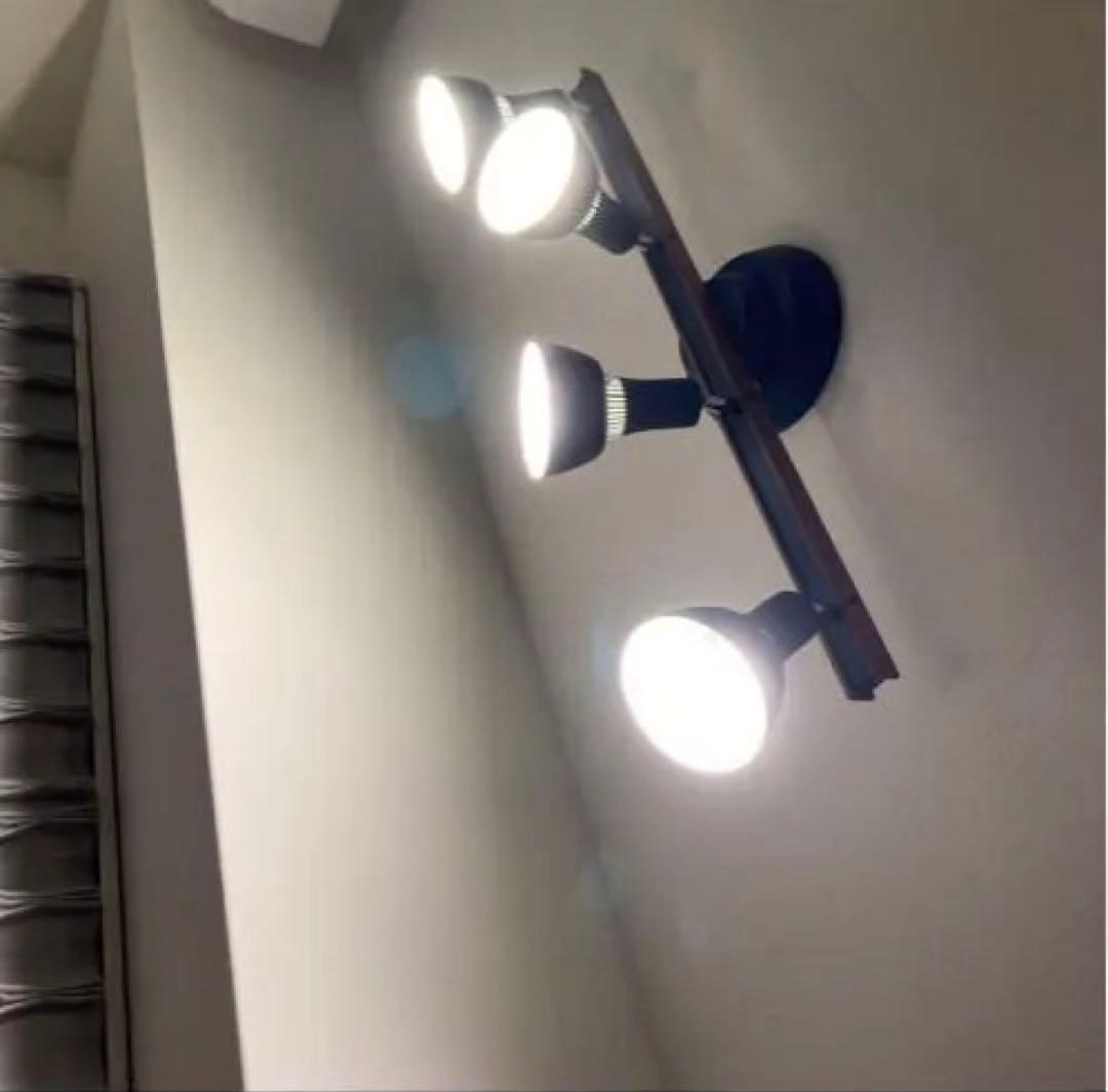 【美品・電球付き】コイズミLEDスポットライト照明 AA47243L