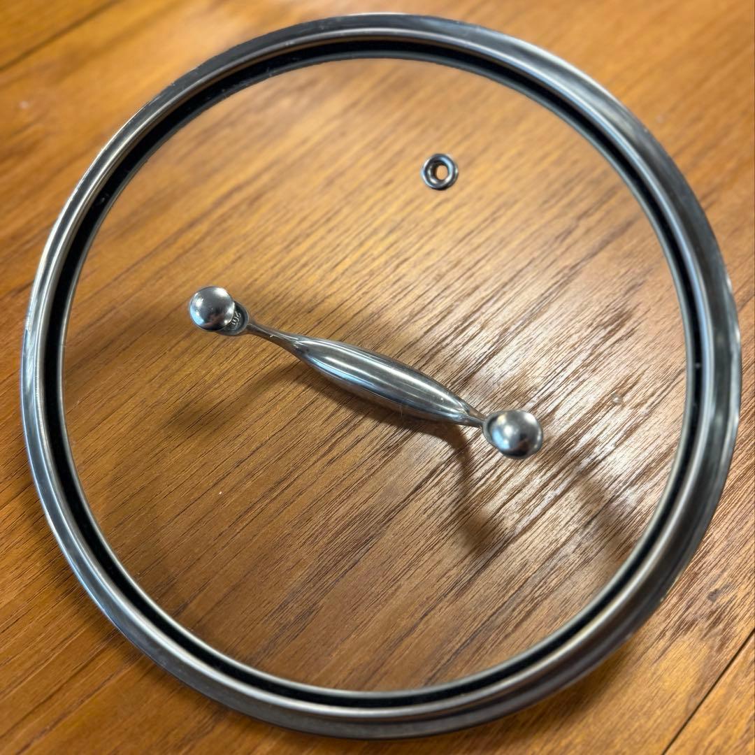 HexClad フライパン 20cm 蓋付き【焦げ付き防止加工】