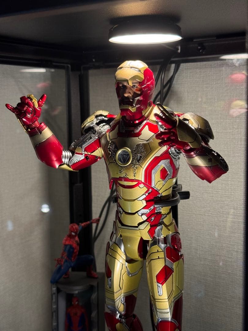 アメコミ HOTTOYS IRONMAN MARK42 MMS197D02