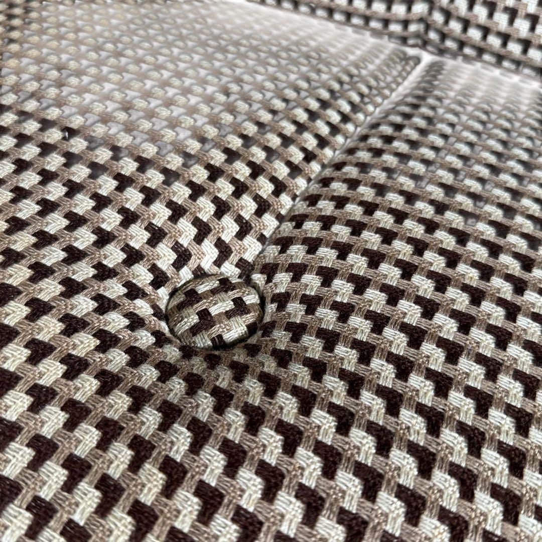 HR788 カリモク60 復刻プレート　総柄　1Pソファ　ベルベット