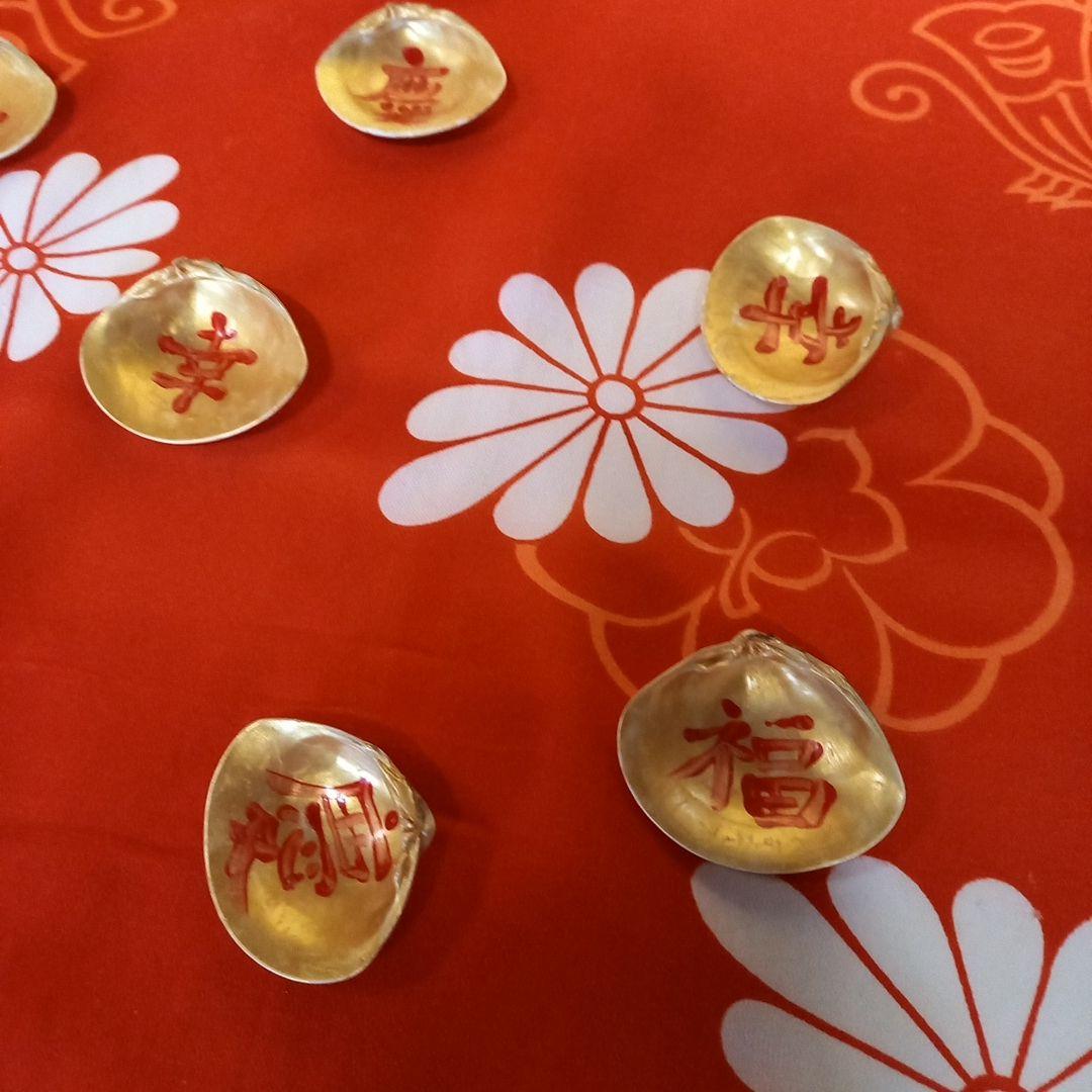 くろちく古布縮緬押絵　金屏風\"桜月夜\"