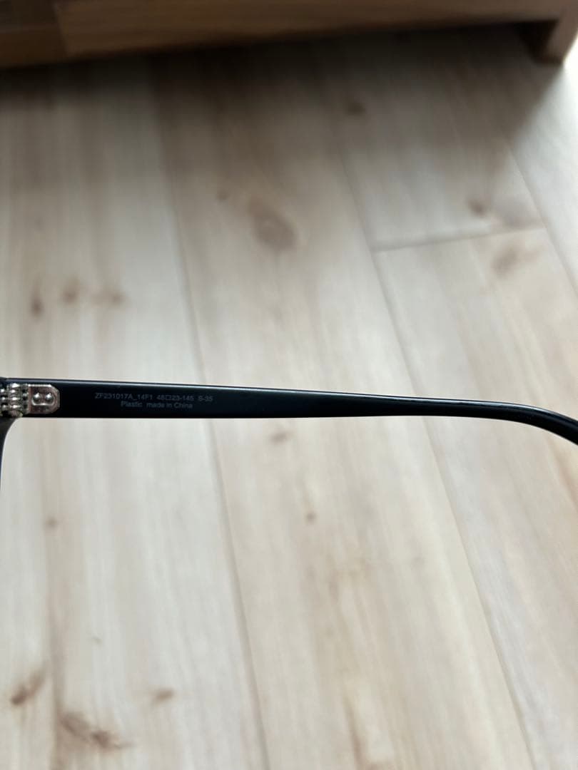 PCメガネ ブラックフレーム クリアレンズ zoff