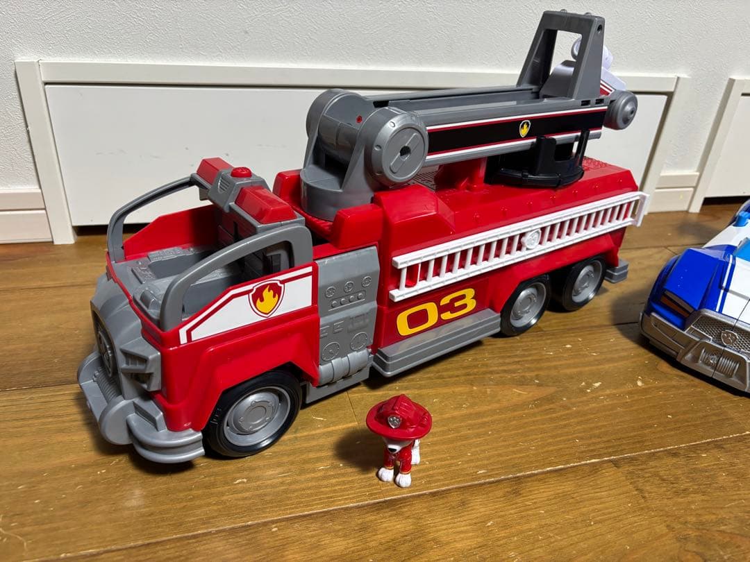 パウパトロール ザ・ムービー DX変形ビーグル チェイス　マーシャル