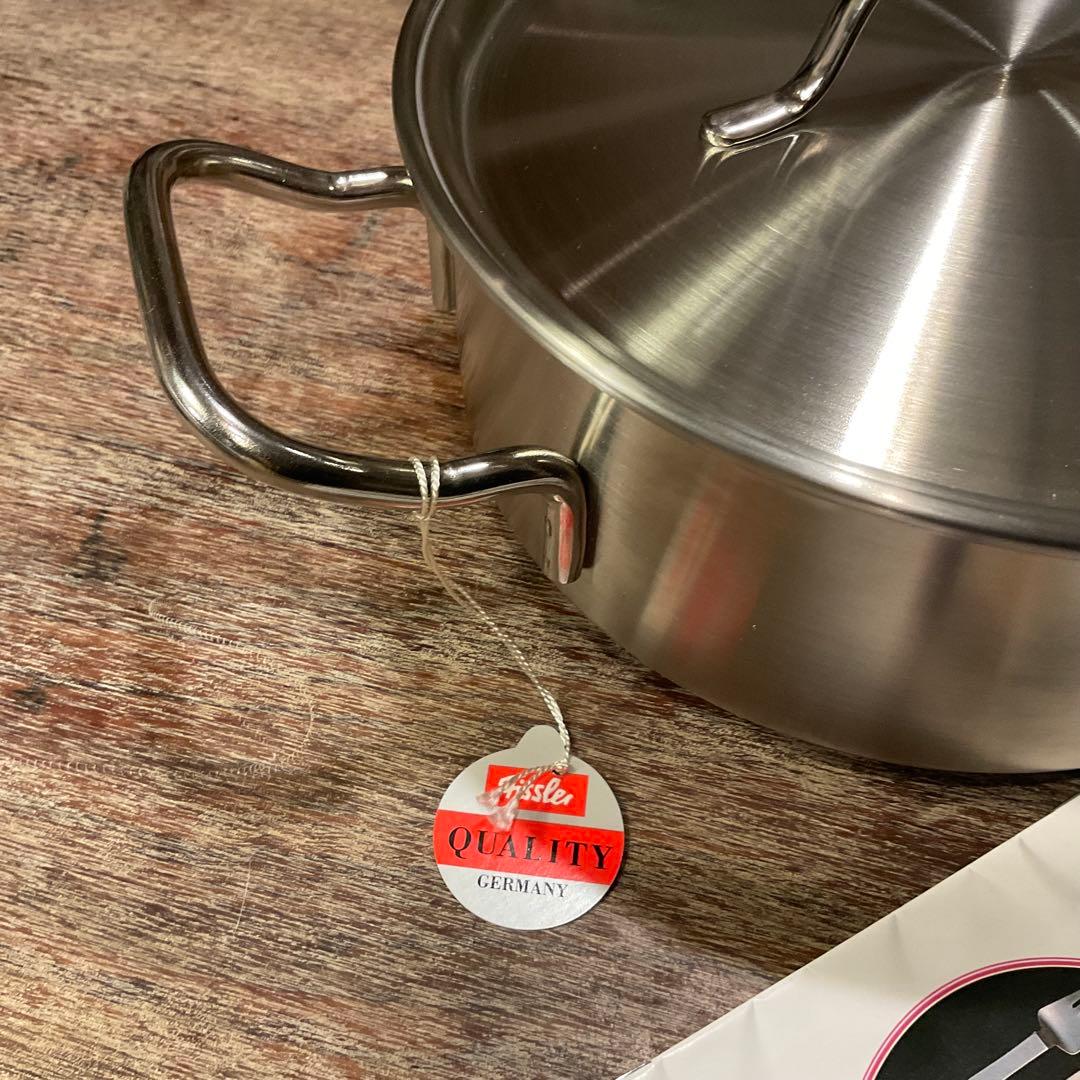 新品未使用！フィスラー ドイツ製 旧型プロコレクション キャセロール 鍋