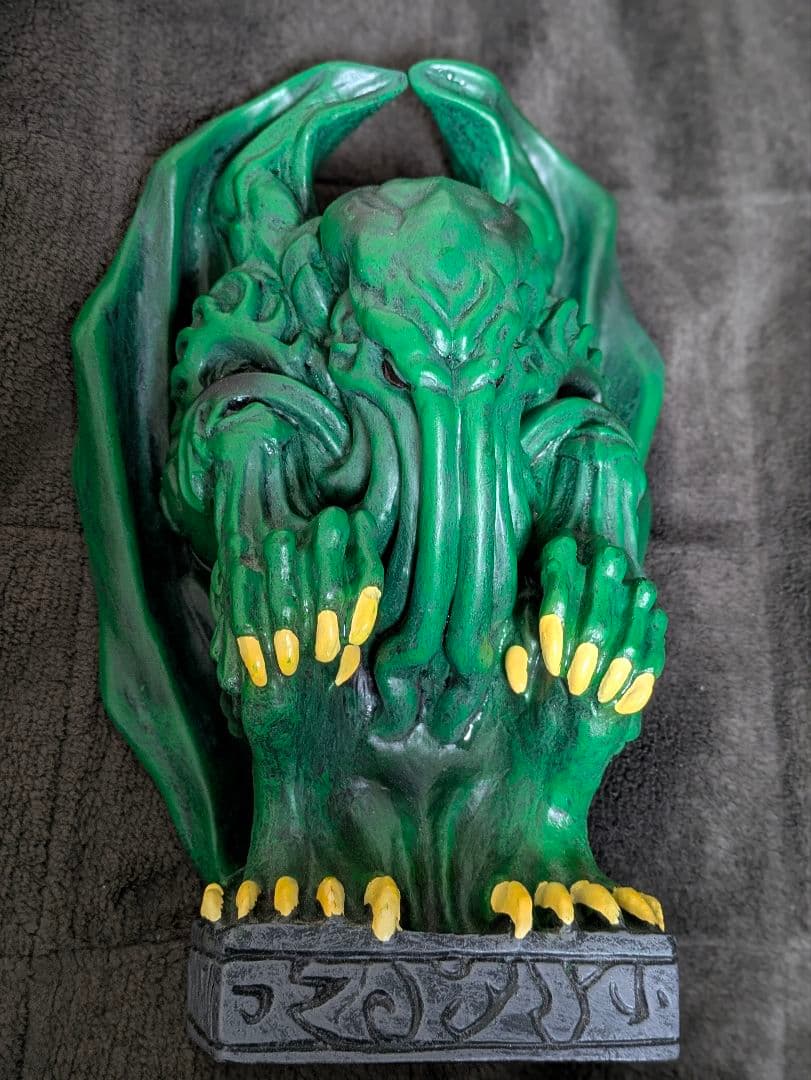 クトゥルフ神話の邪神 大いなるクトゥルフ 貯金箱 - メルカリ